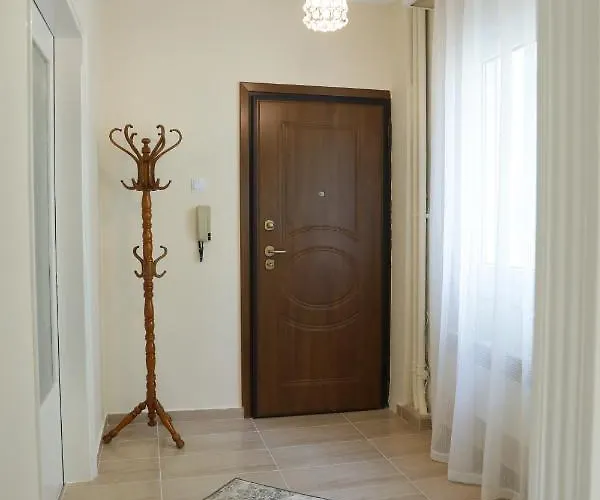 Nana's & Pepi's House Apartment